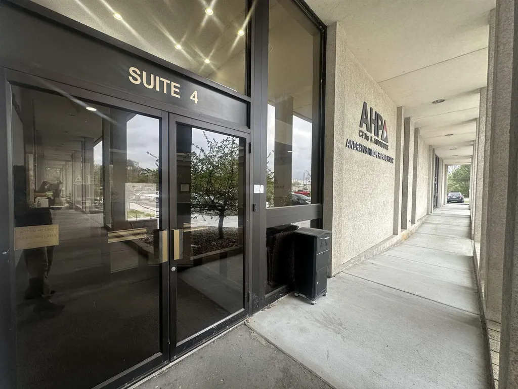 1601 Marquette Avenue Bay City City MI 48706
