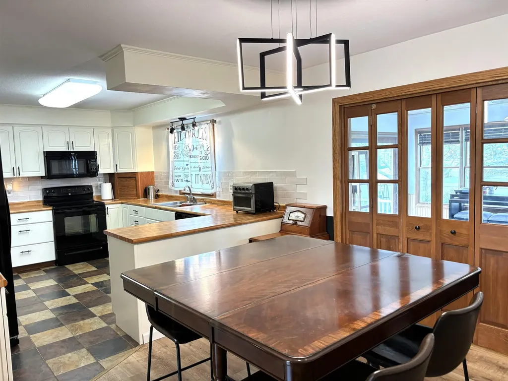 512 W Grand Mt. Pleasant City MI 48858