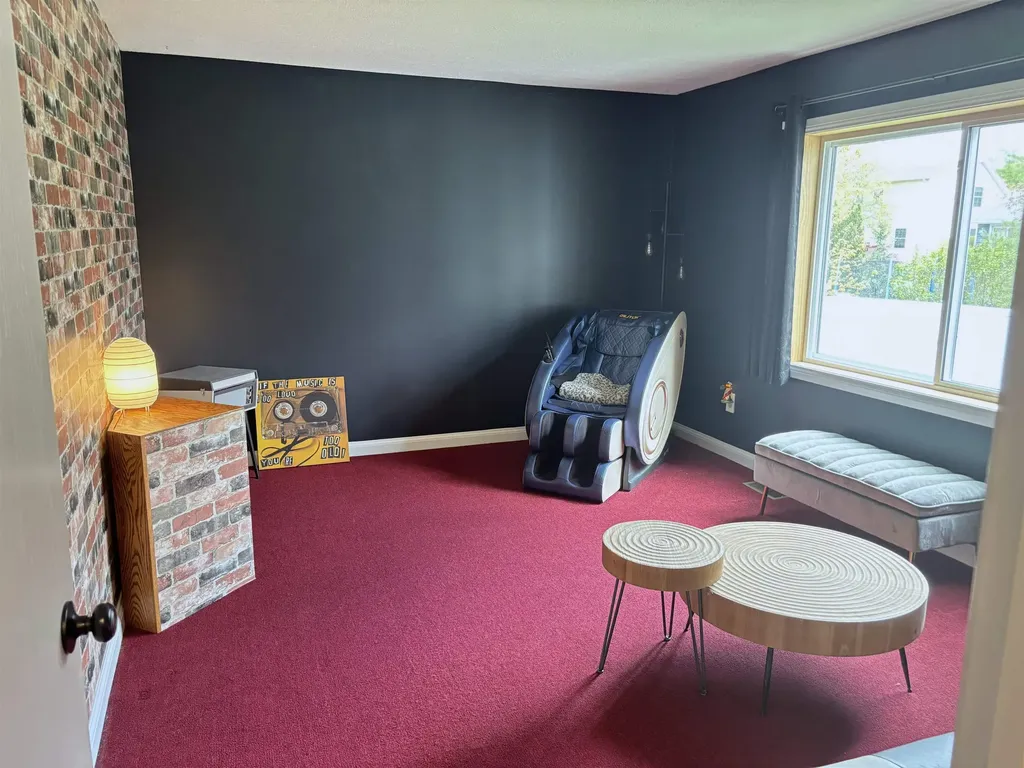 512 W Grand Mt. Pleasant City MI 48858