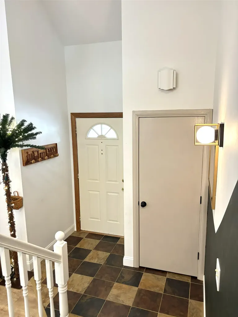 512 W Grand Mt. Pleasant City MI 48858