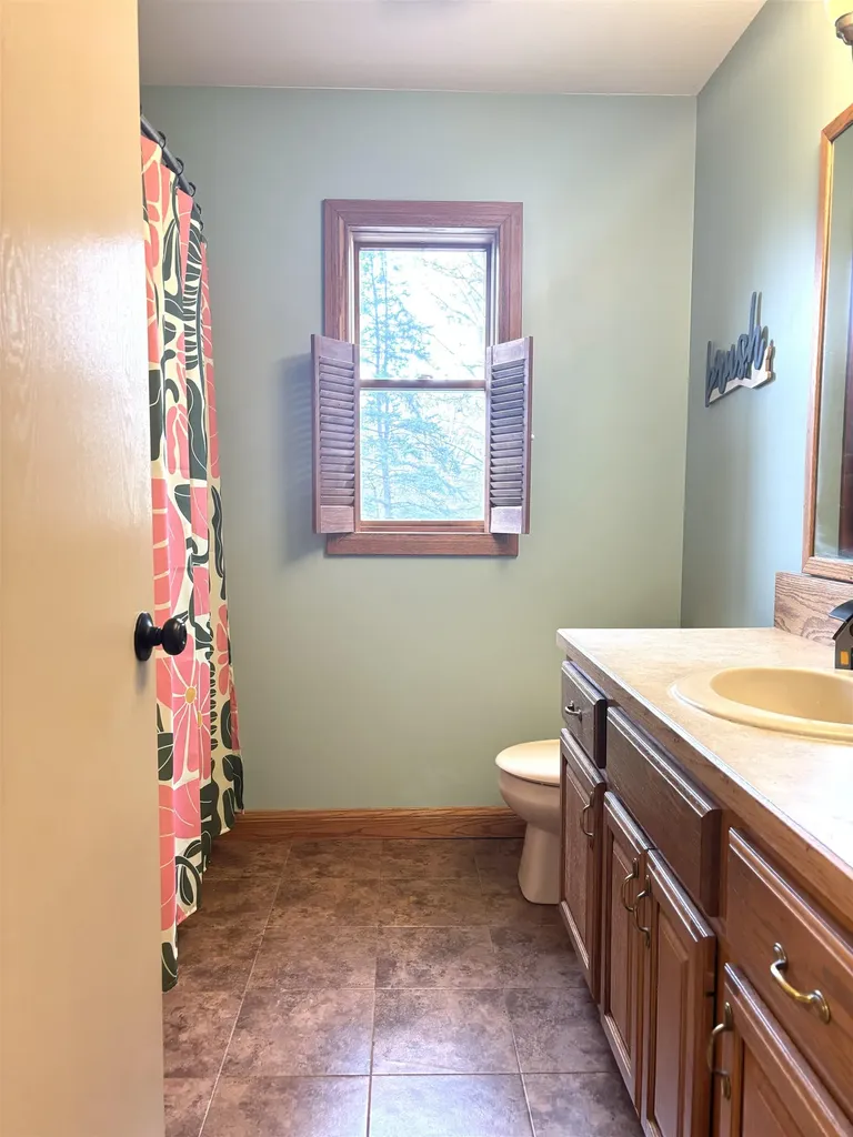 512 W Grand Mt. Pleasant City MI 48858