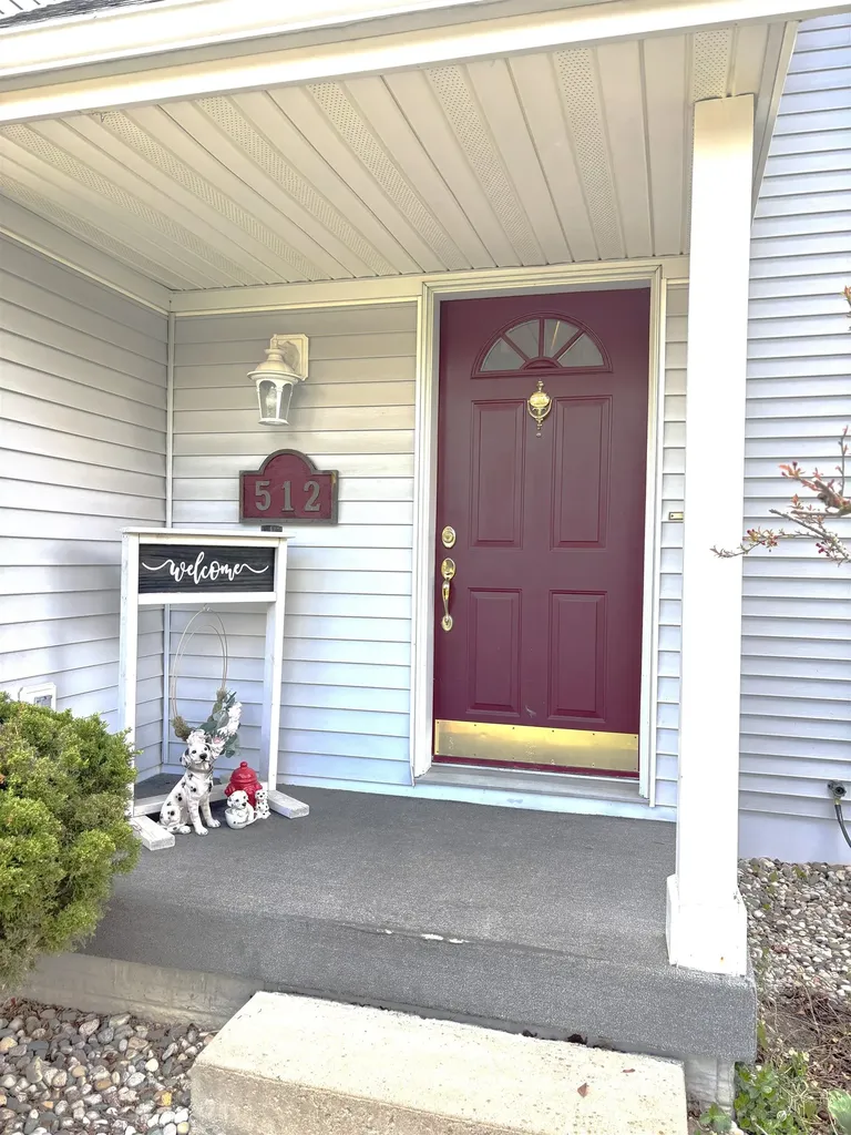 512 W Grand Mt. Pleasant City MI 48858