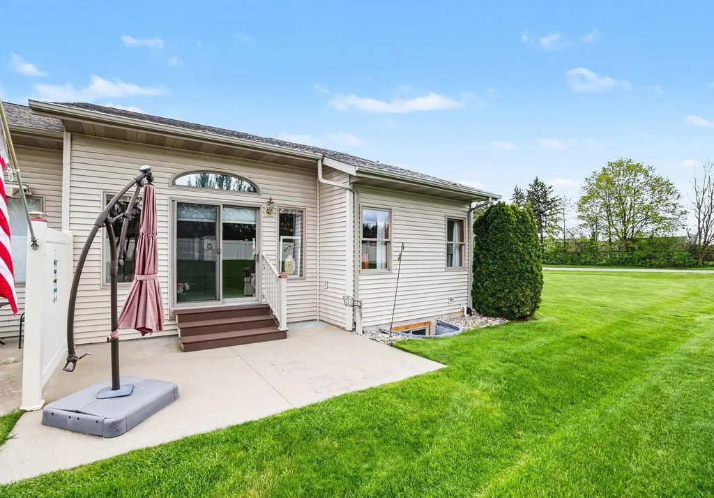 2770 Sable Court Union Charter Township MI 48858
