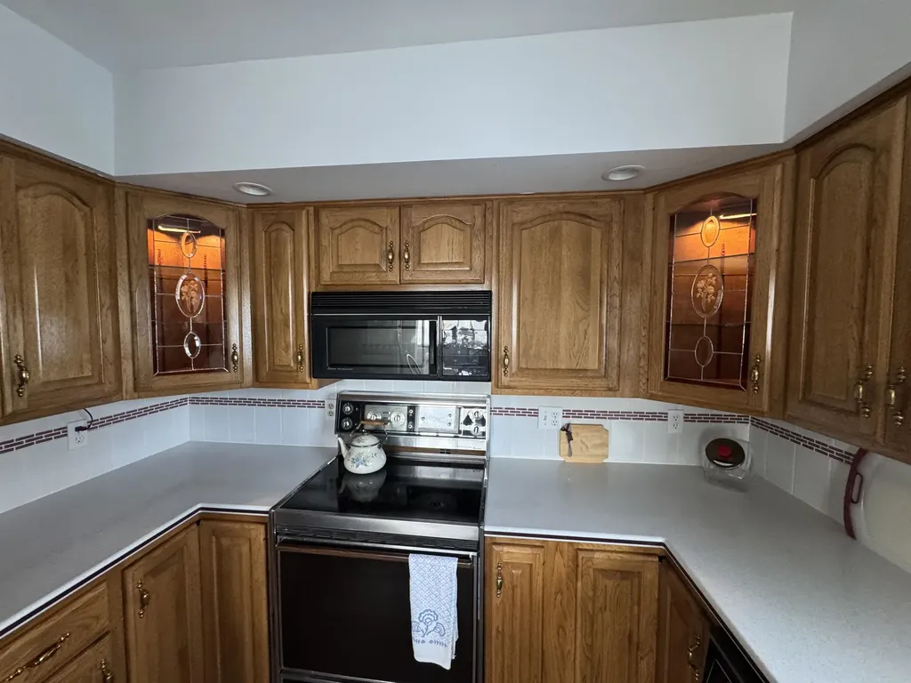 1017 Channel Drive Lake Isabella Village MI 48893