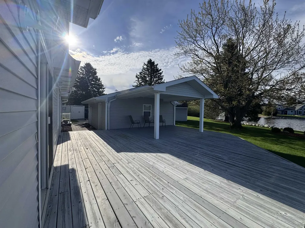 1017 Channel Drive Lake Isabella Village MI 48893