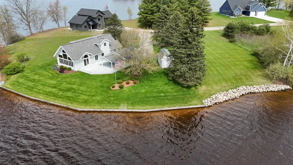 1017 Channel Drive Lake Isabella Village MI 48893