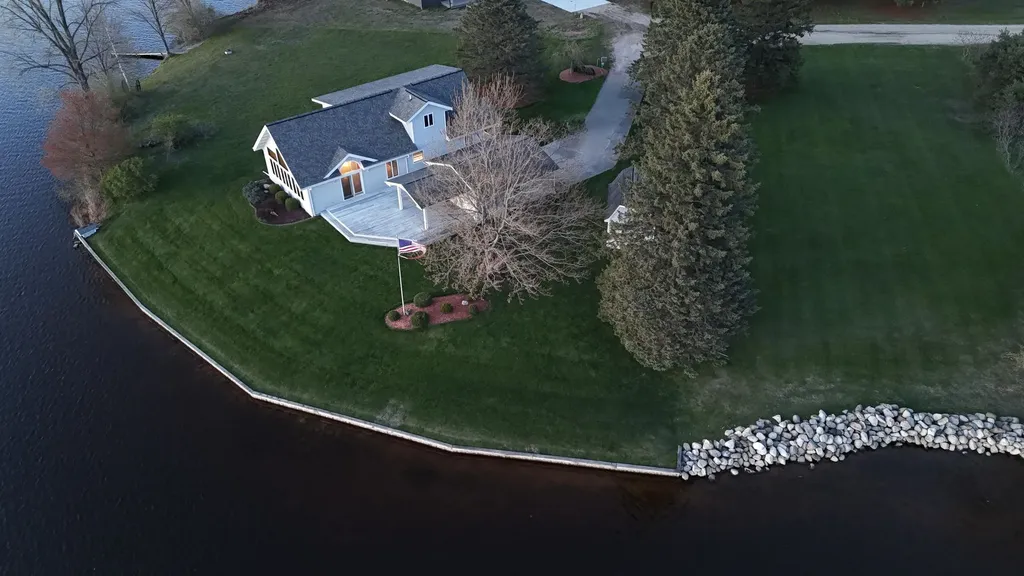 1017 Channel Drive Lake Isabella Village MI 48893