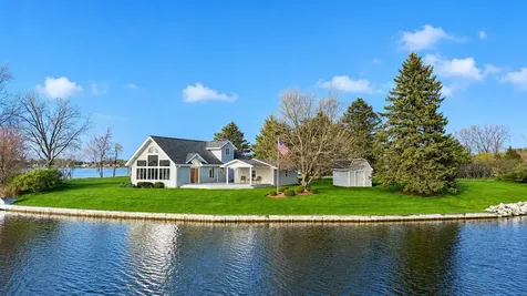 1017 Channel Drive Lake Isabella Village MI 48893