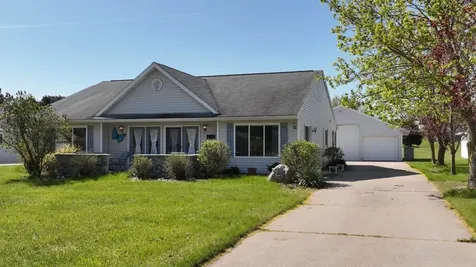 1239 Clubhouse Drive Lake Isabella Village MI 48893