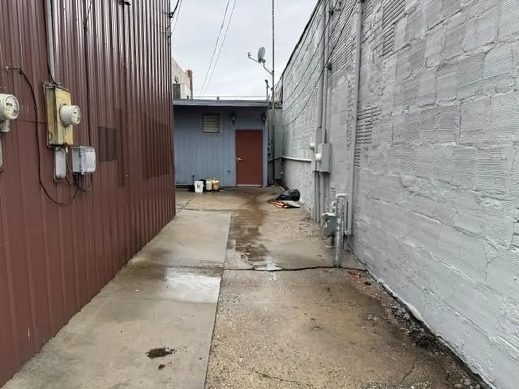 209 E Broadway Street Mt. Pleasant City MI 48858