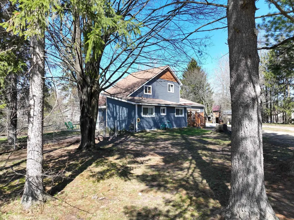204 N Orange Street Kalkaska Township MI 49646