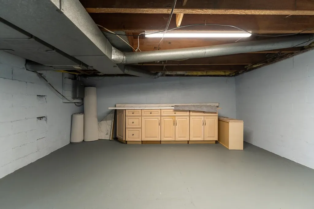322 E Osceola Avenue Reed City City MI 49677