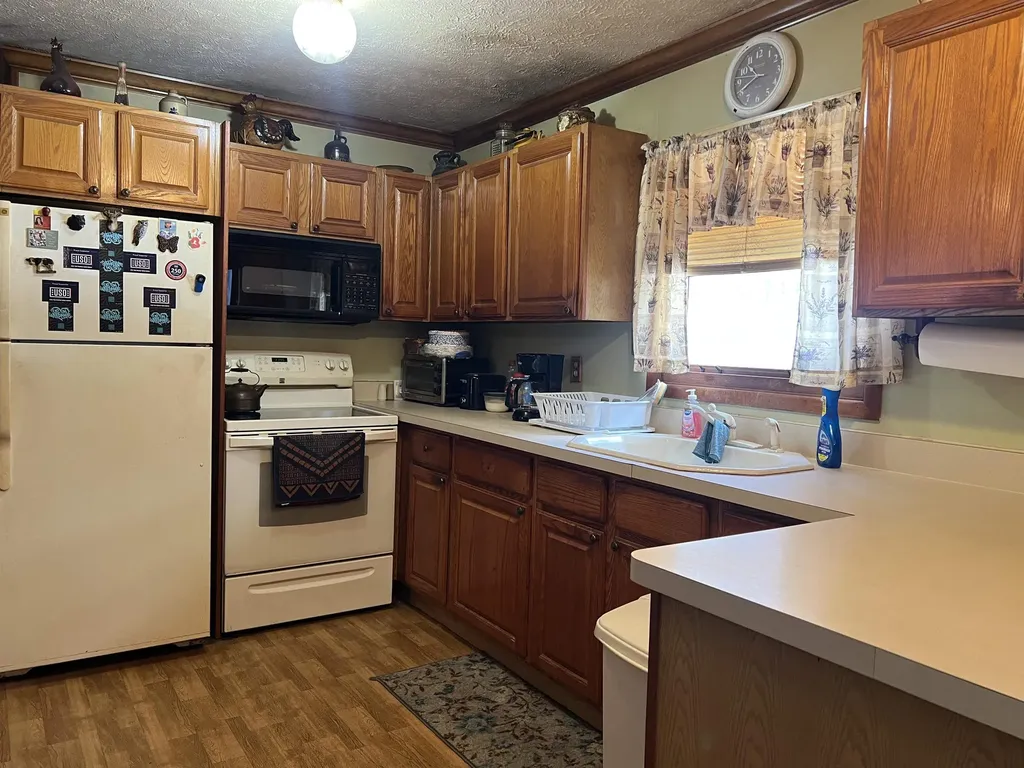 319 Lund Road Garfield Township MI 49633
