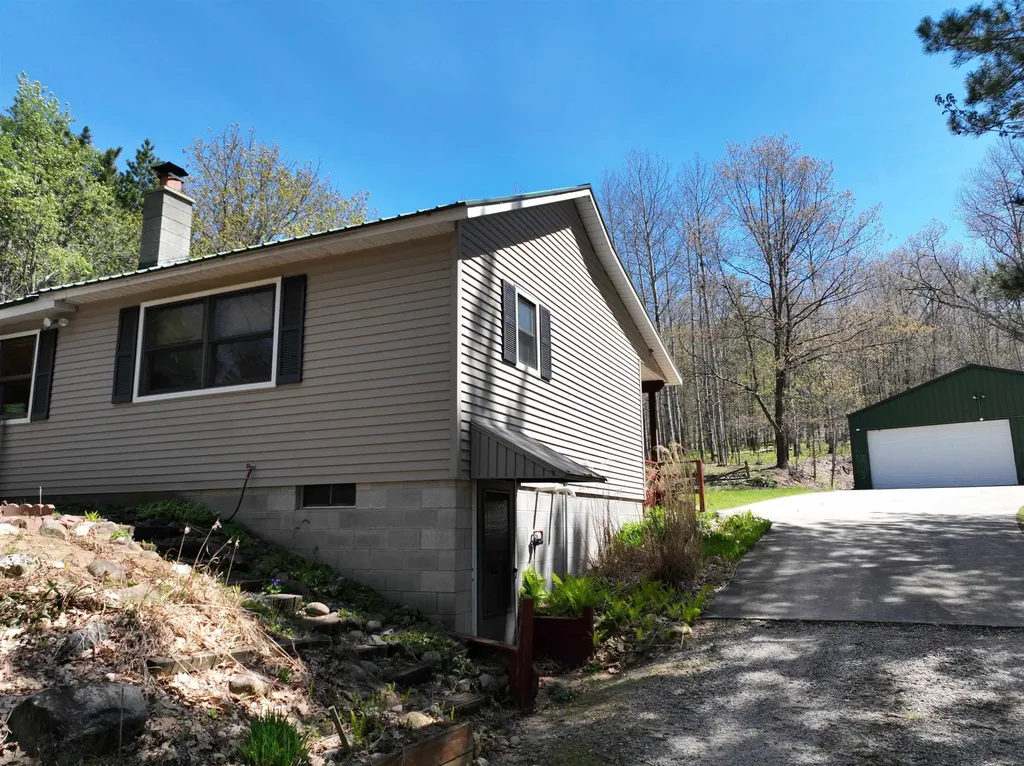 319 Lund Road Garfield Township MI 49633