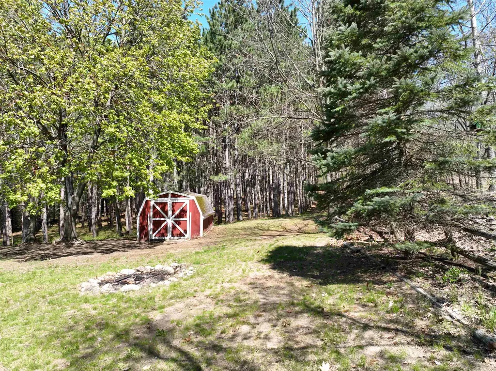 319 Lund Road Garfield Township MI 49633