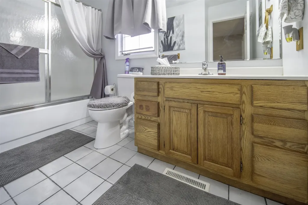1575 Scully Road Union Charter Township MI 48858