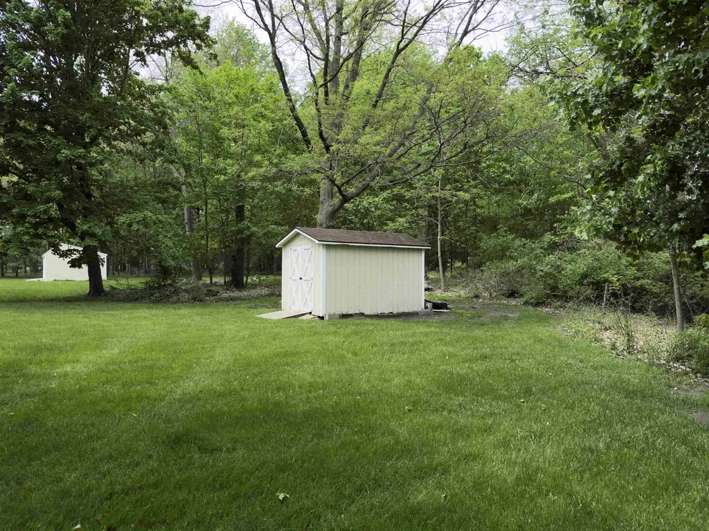 1575 Scully Road Union Charter Township MI 48858
