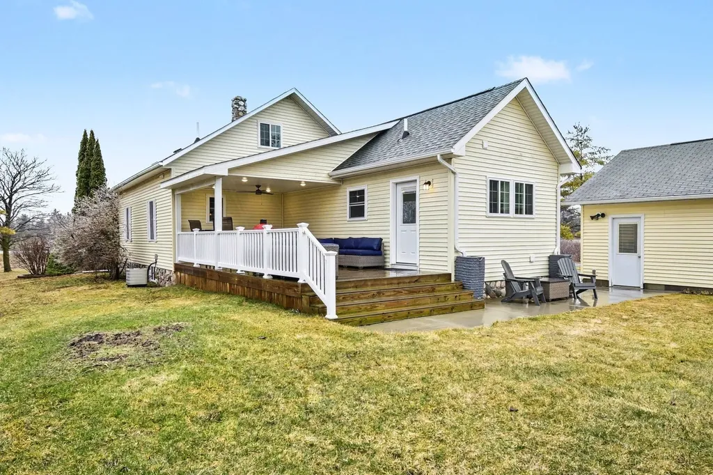 1400 W M-55 Tawas Township MI 48763