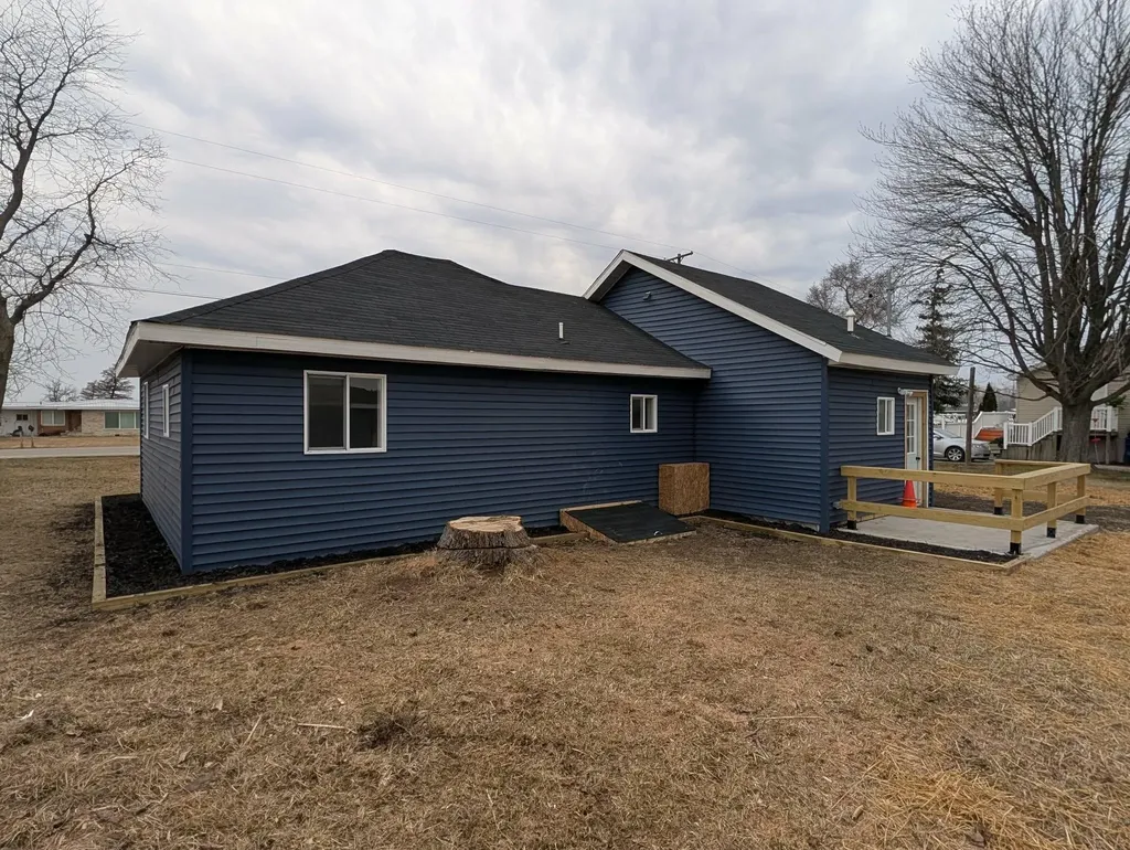 5526 N State Road Emerson Township MI 48801