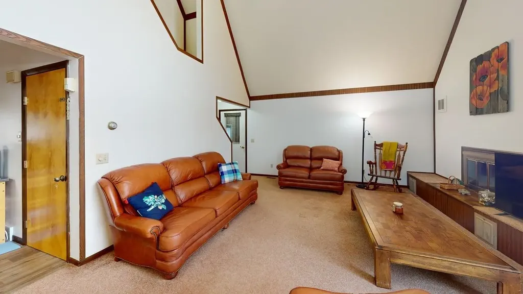 1035 Cantabrian Drive Lake Isabella Village MI 48893