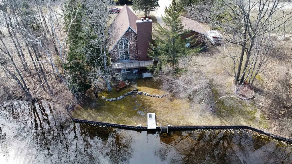 1035 Cantabrian Drive Lake Isabella Village MI 48893