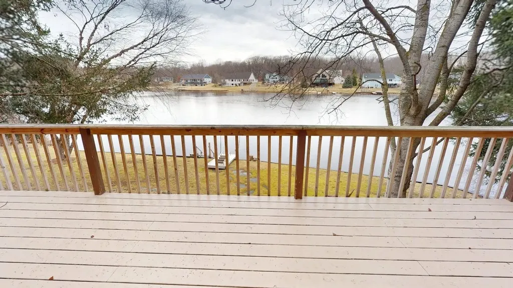 1035 Cantabrian Drive Lake Isabella Village MI 48893
