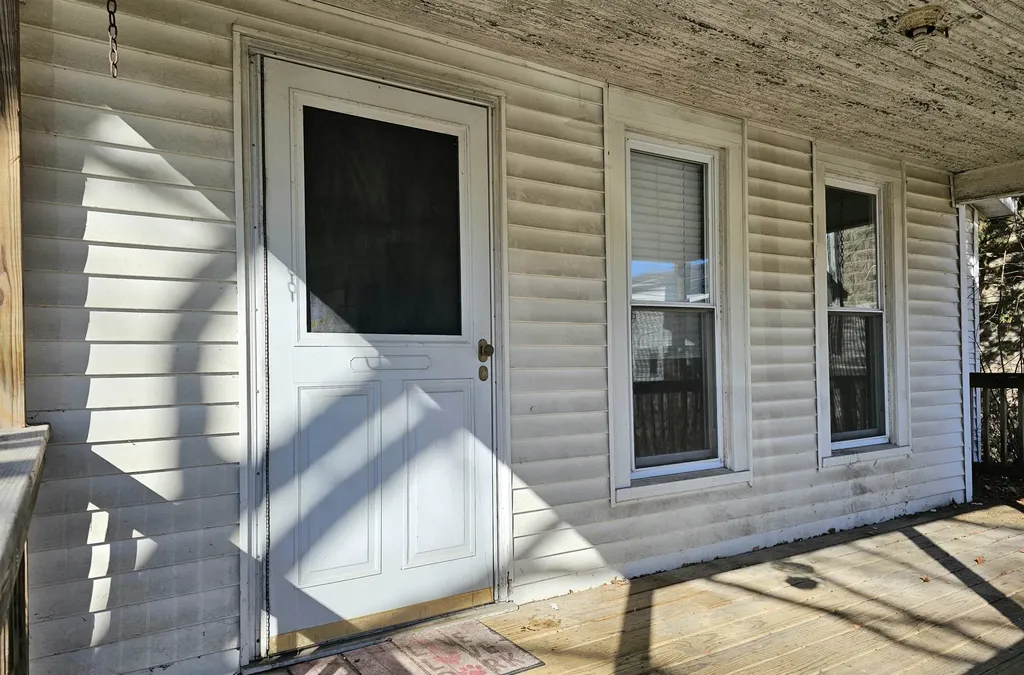 6707 N Lumberjack Road Seville Township MI 48877