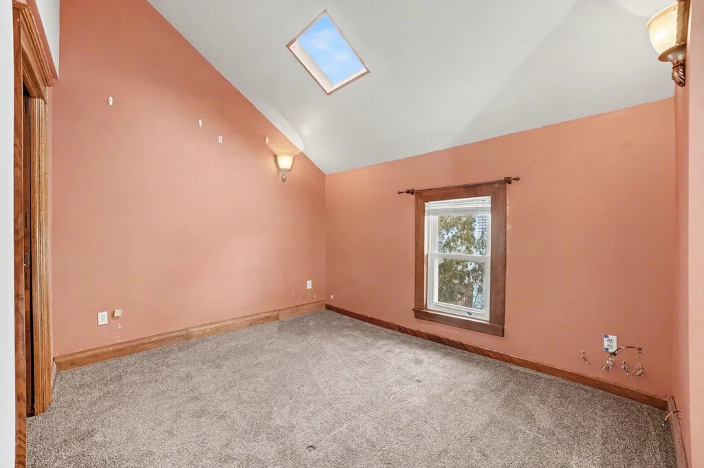 309 Grant Avenue Alma City MI 48801