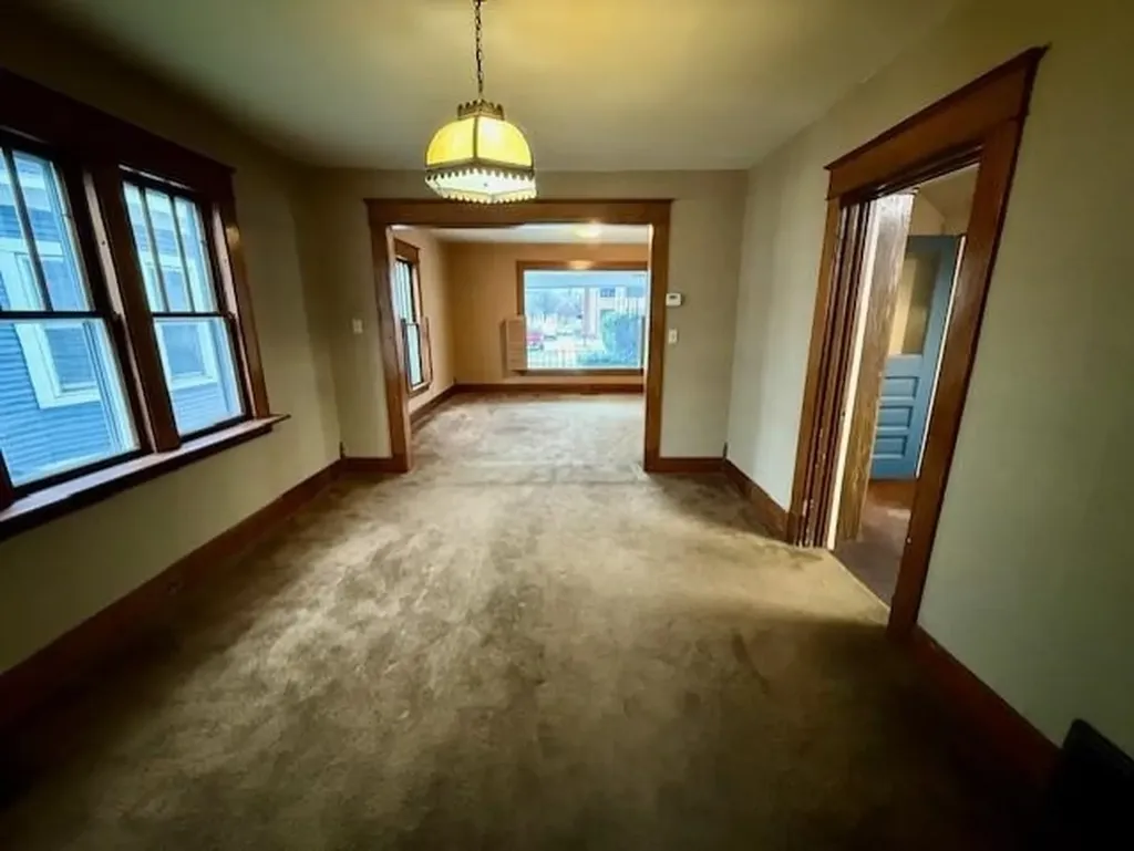 615 Wright Avenue Alma City MI 48801