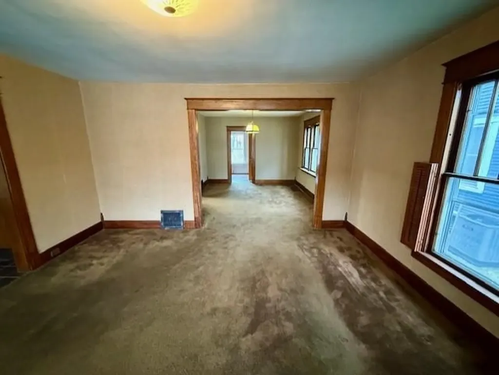 615 Wright Avenue Alma City MI 48801