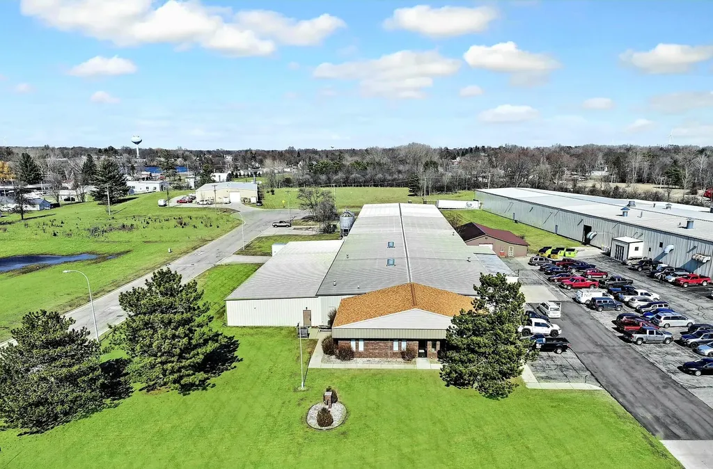 800 Woodside Drive St. Louis City MI 48880