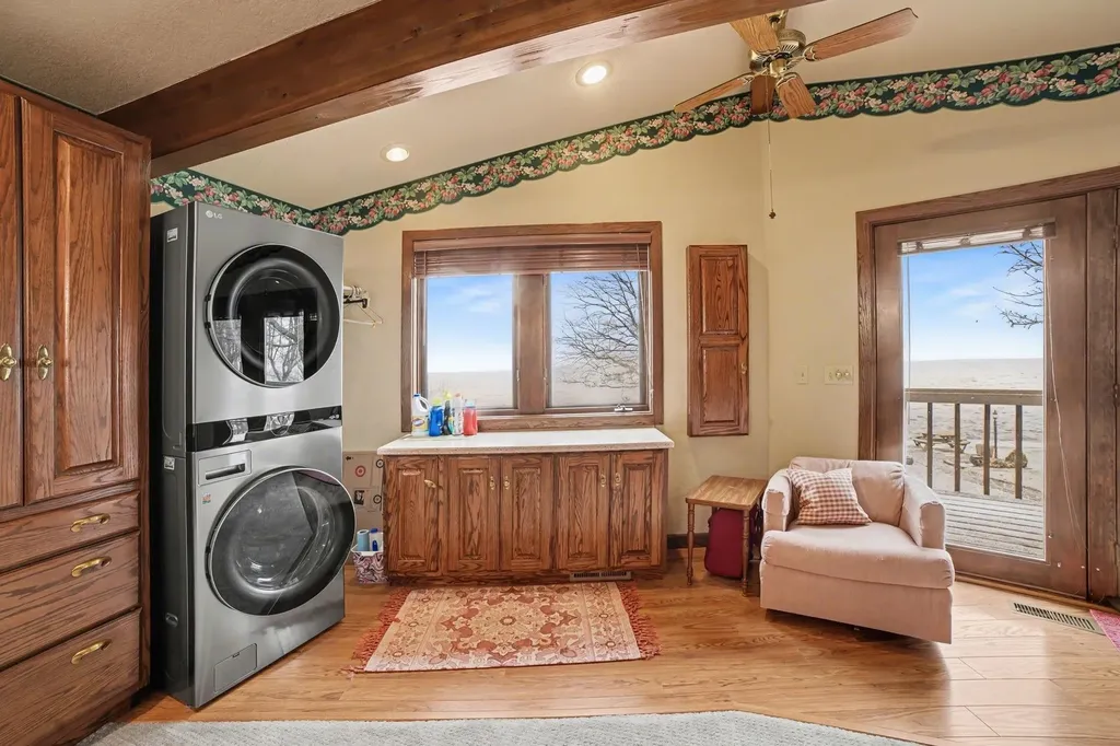 1116 Fairway Drive Lake Isabella Village MI 48893