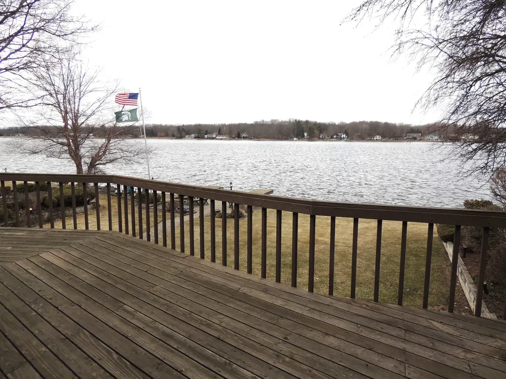 1116 Fairway Drive Lake Isabella Village MI 48893