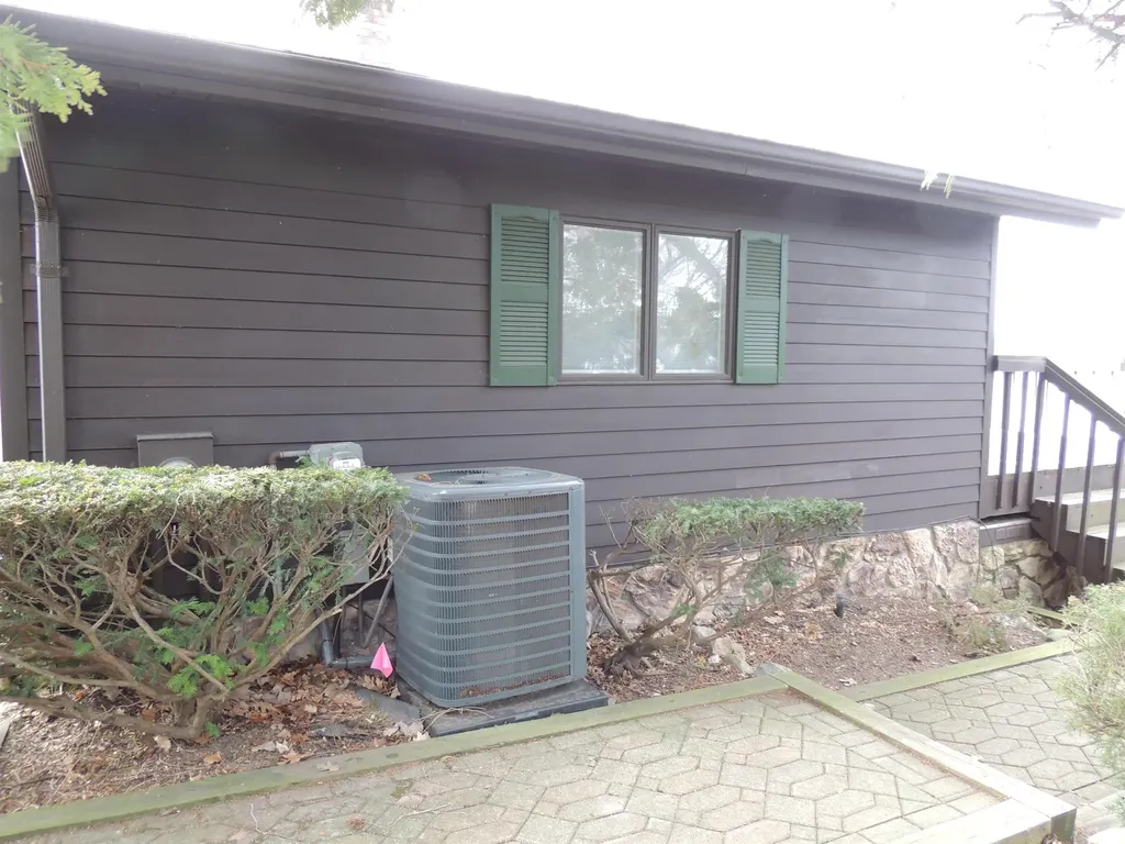 1116 Fairway Drive Lake Isabella Village MI 48893