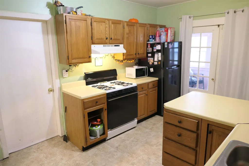 424 S Kinney Street Mt. Pleasant City MI 48858