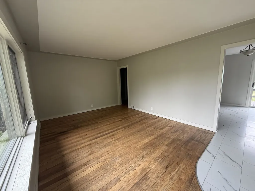 905 E High Mt. Pleasant City MI 48858