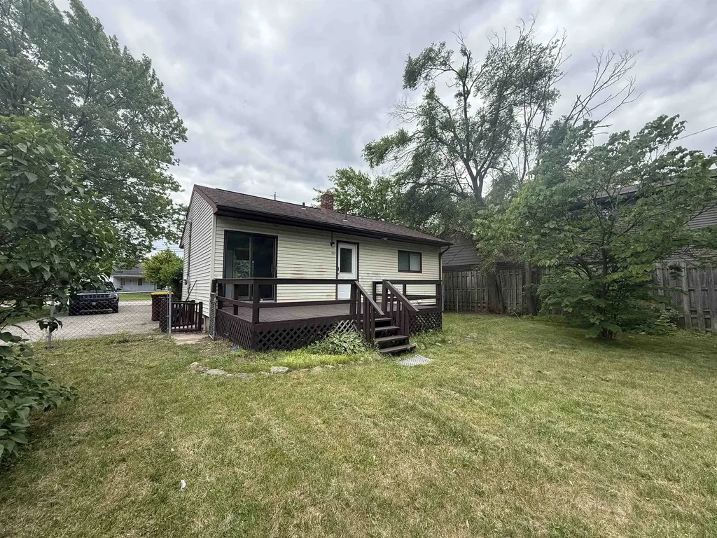 905 E High Mt. Pleasant City MI 48858
