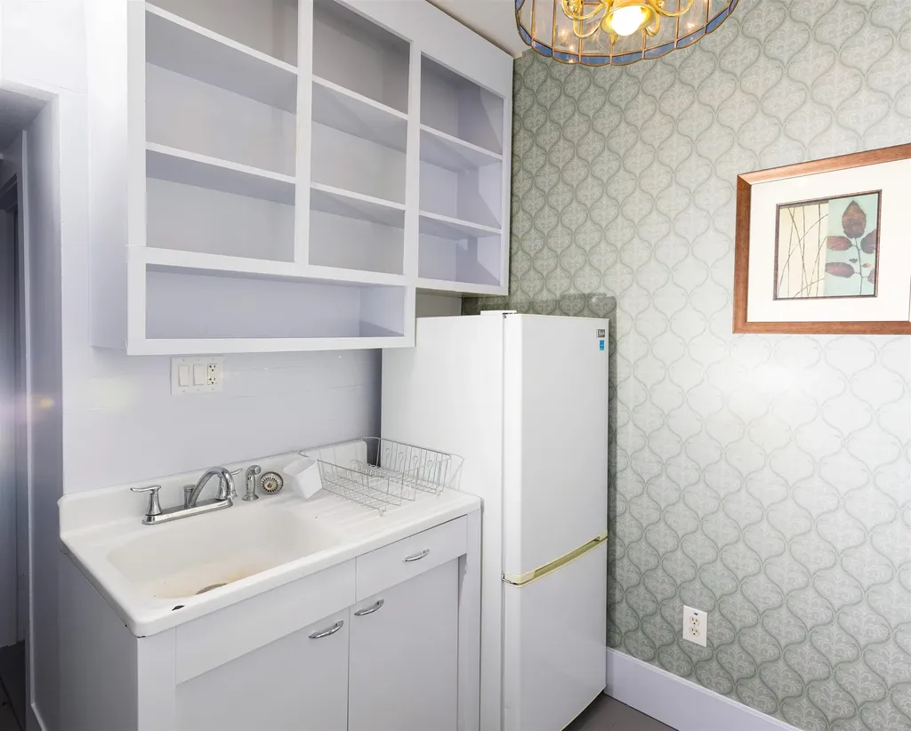 323 W Wright Avenue Shepherd Village MI 48883