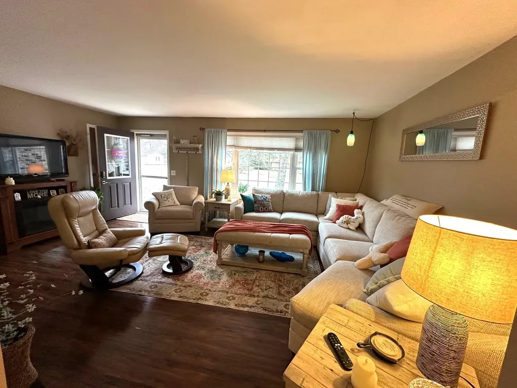 209 West Drive Mt. Pleasant City MI 48858