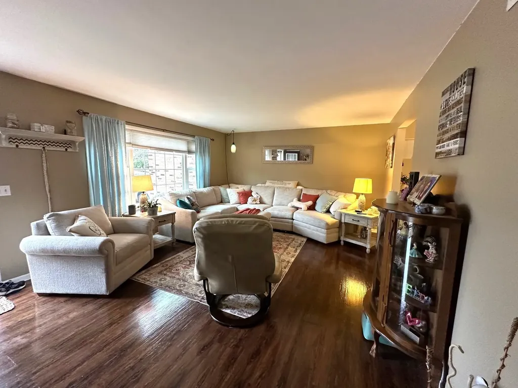 209 West Drive Mt. Pleasant City MI 48858
