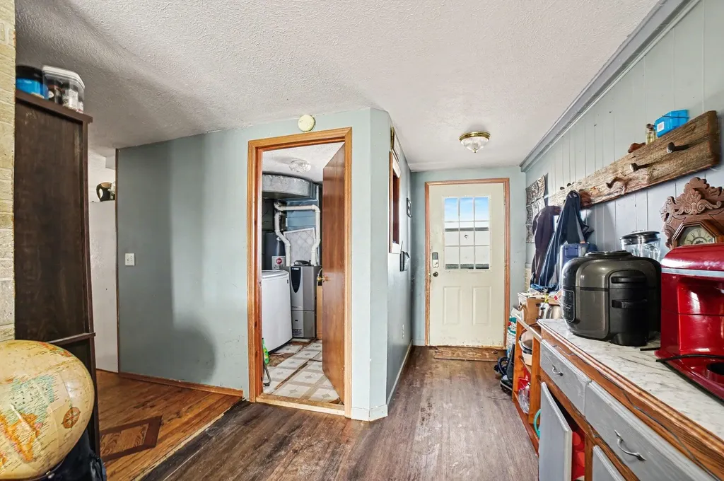 996 E Monroe Road Bethany Township MI 48880