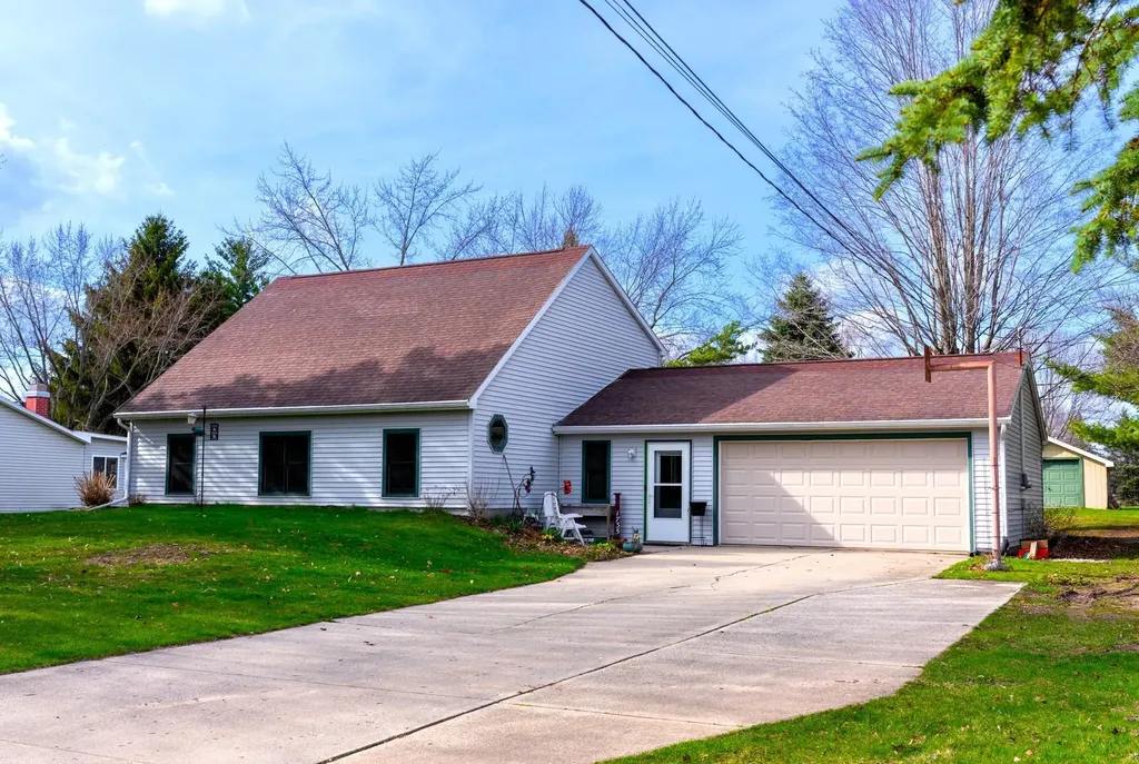 1735 Scully Road Union Charter Township MI 48858