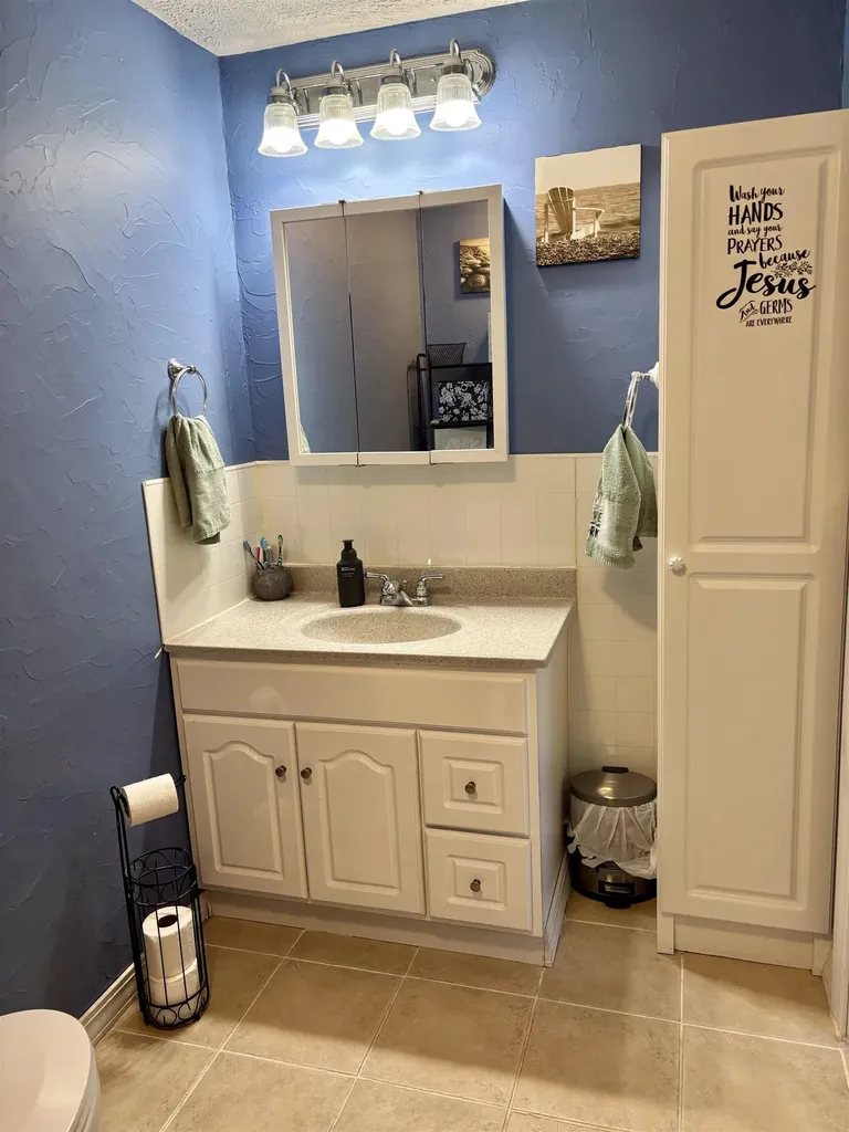 2738 Cathy Street Hamilton Township MI 48625
