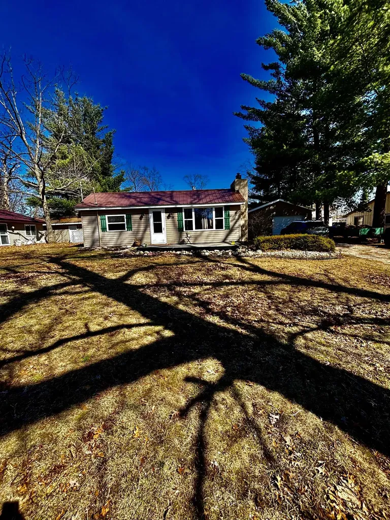 2738 Cathy Street Hamilton Township MI 48625
