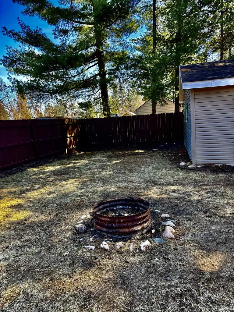 2738 Cathy Street Hamilton Township MI 48625