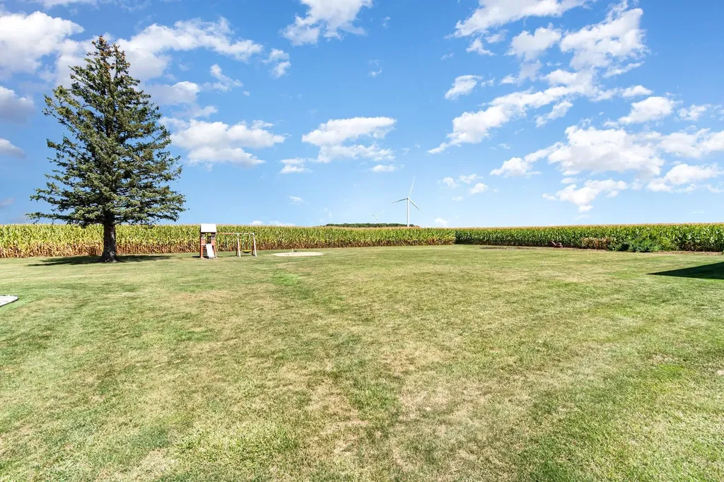 10063 E Walton Road Coe Township MI 48883