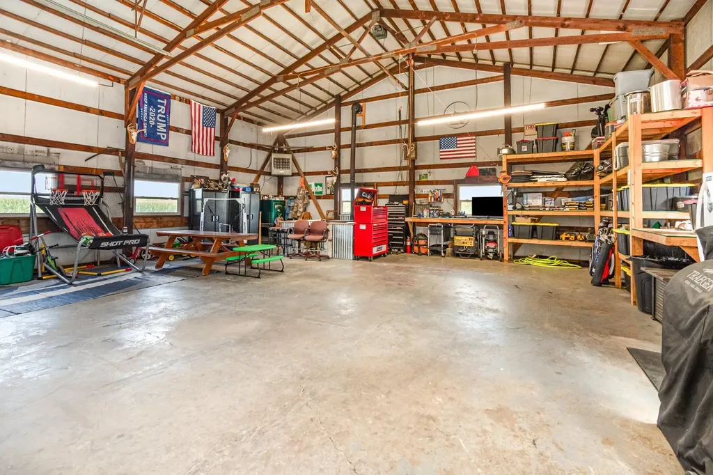 10063 E Walton Road Coe Township MI 48883