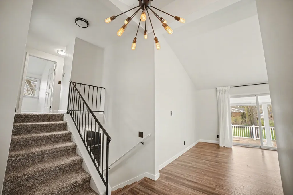 1320 E Lincoln Mt. Pleasant City MI 48858
