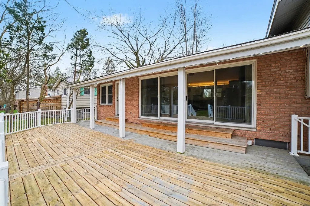 1320 E Lincoln Mt. Pleasant City MI 48858