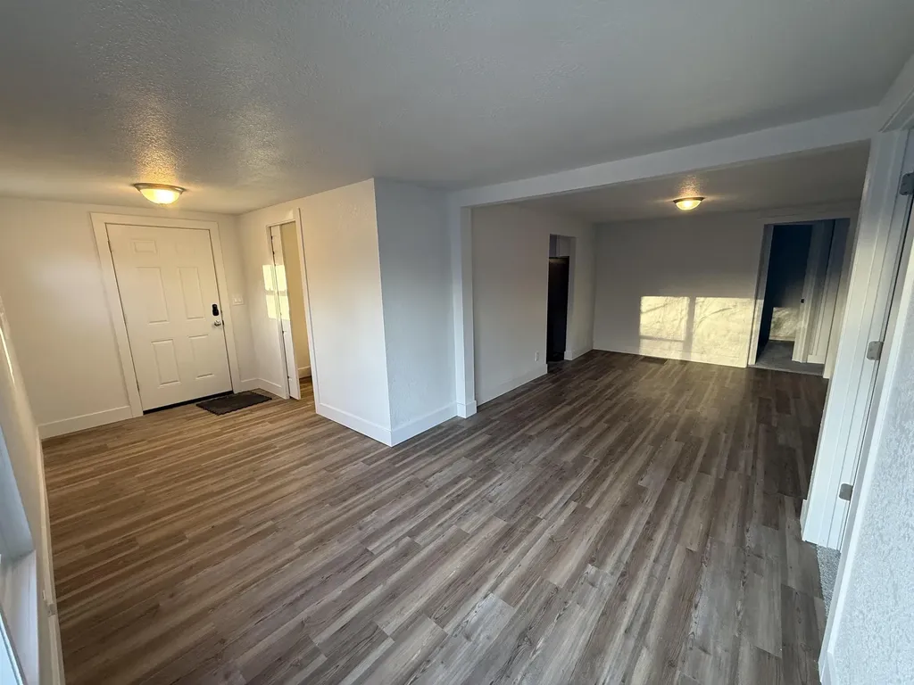 1012 S Lansing Mt. Pleasant City MI 48858